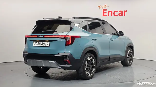Main__Slider__Photo:Seltos Kia 2024.3-1