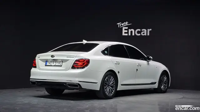 Main__Slider__Photo:K9 Kia 2019.11-1