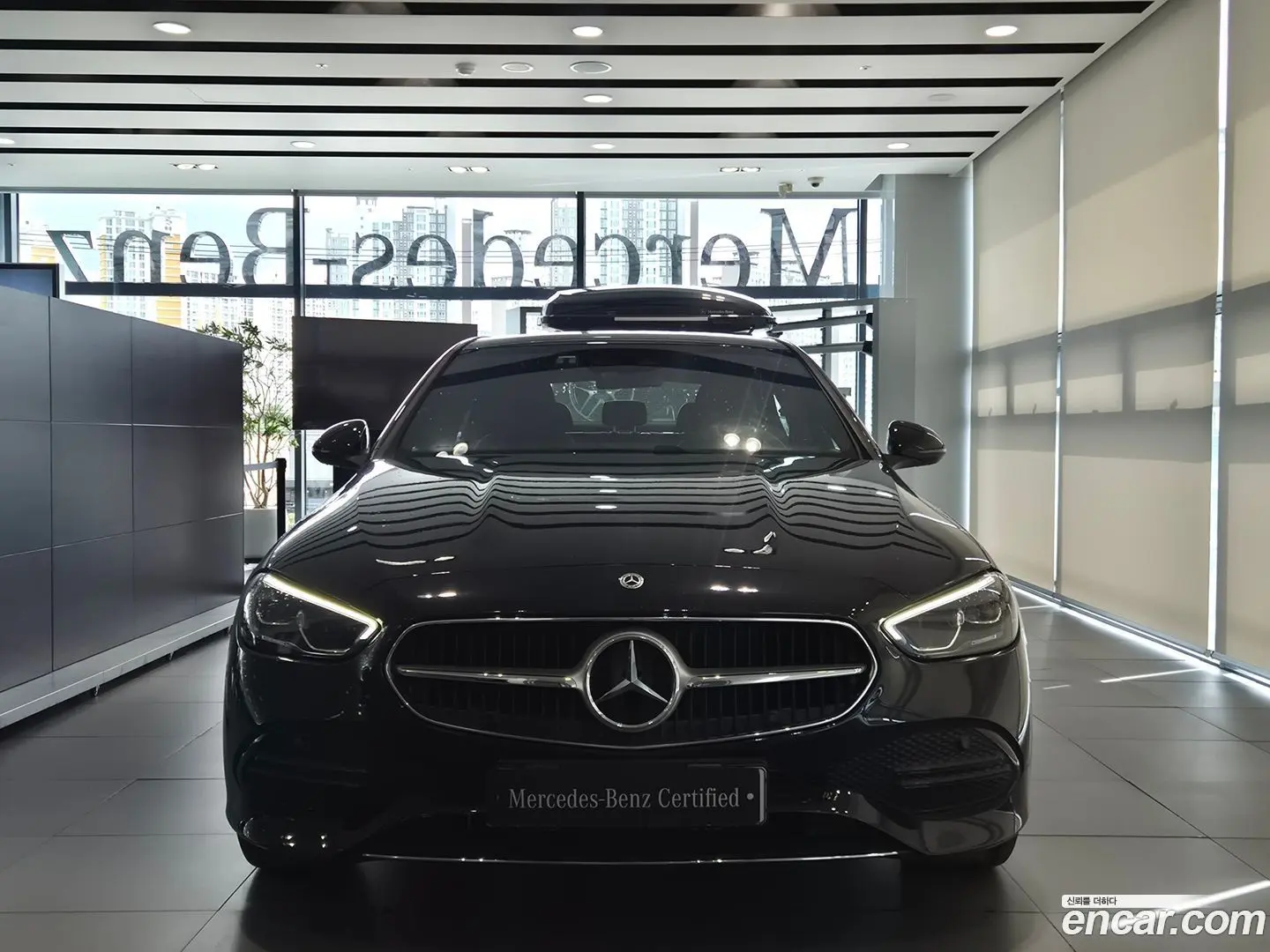 Main__Slider__Photo:C-Class Mercedes-Benz 2025.4-1