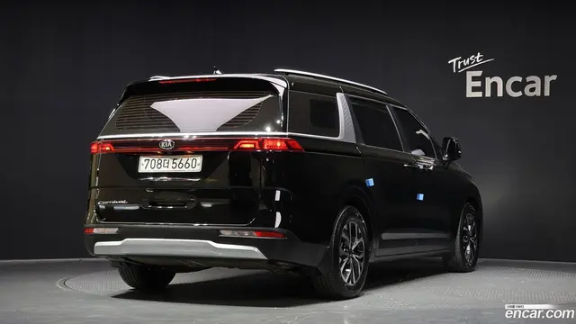 Main__Slider__Photo:Canival Kia 2021.2-1