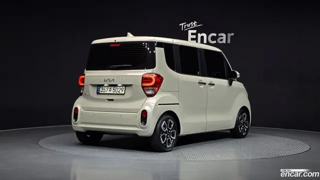 Main__Slider__Photo:RAY Kia 2022.2-1