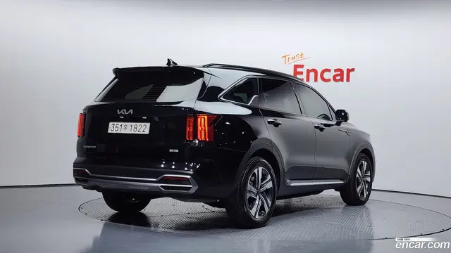 Main__Slider__Photo:Sorento Kia 2023.2-1
