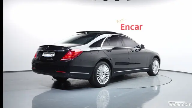 Main__Slider__Photo:S-Class Mercedes-Benz 2015.2-1