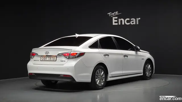 Main__Slider__Photo:Sonata Hyundai 2017.4-1