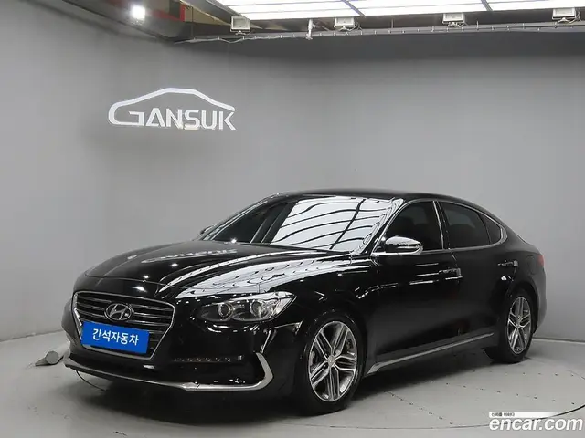 Main__Slider__Photo:Grandeur Hyundai 2016.11-1