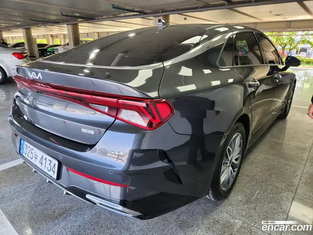 Main__Slider__Photo:K5 Kia 2022.10-1