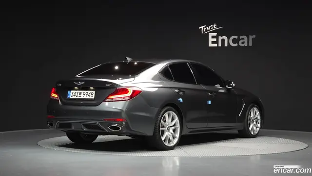 Main__Slider__Photo:G70 Genesis 2018.4-1