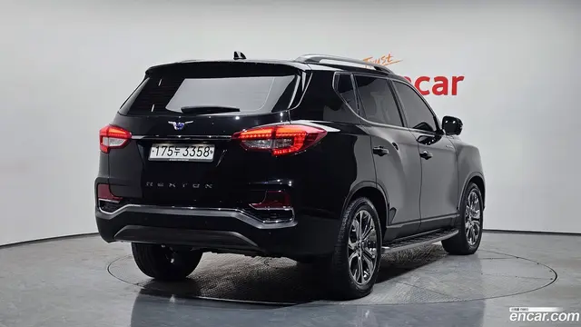 Main__Slider__Photo:Rexton KG Mobility 2020.6-1