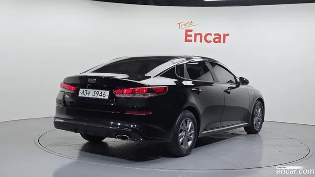 Main__Slider__Photo:K5 Kia 2019.3-1