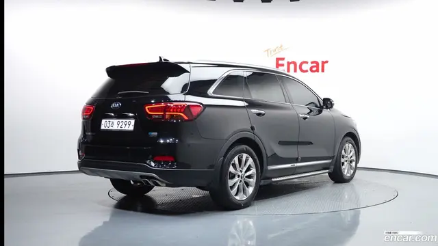Main__Slider__Photo:Sorento Kia 2017.9-1