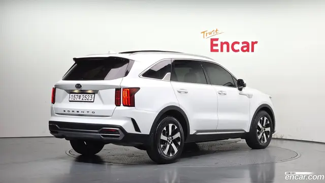 Main__Slider__Photo:Sorento Kia 2021.3-1