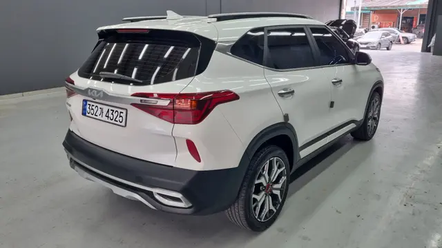 Main__Slider__Photo:Seltos Kia 2022.3-1
