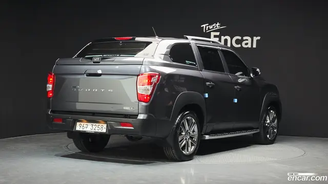 Main__Slider__Photo:Rexton KG Mobility 2020.0-1