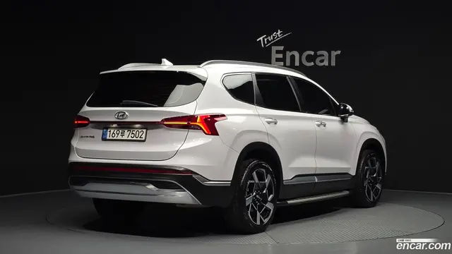 Main__Slider__Photo:Santafe Hyundai 2020.11-1