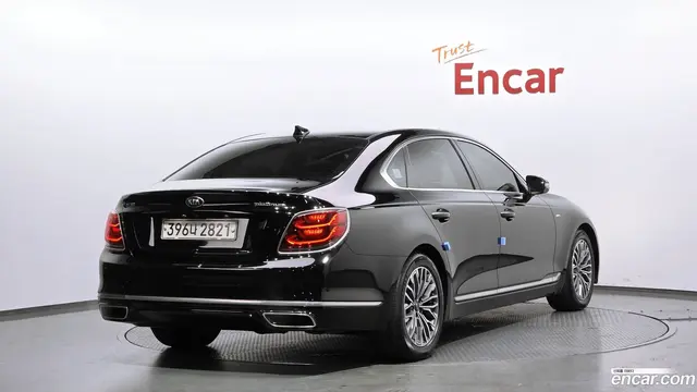 Main__Slider__Photo:K9 Kia 2018.6-1