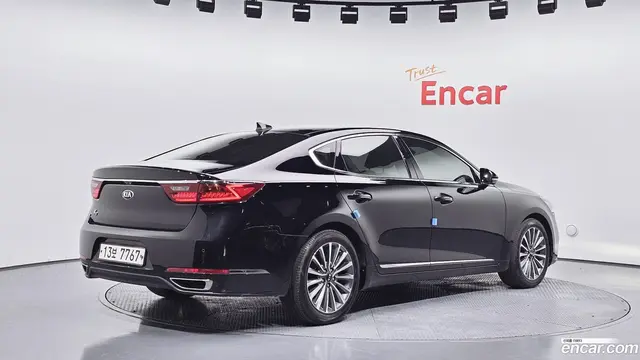 Main__Slider__Photo:K7 Kia 2019.5-1