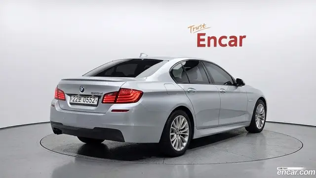 Main__Slider__Photo:5-Series BMW 2016.1-1