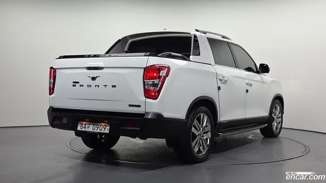 Main__Slider__Photo:Rexton KG Mobility 2018.6-1