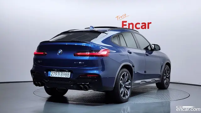 Main__Slider__Photo:X4 BMW 2019.8-1