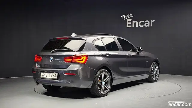 Main__Slider__Photo:1-Series BMW 2016.5-1