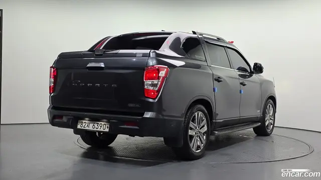Main__Slider__Photo:Rexton KG Mobility 2018.1-1
