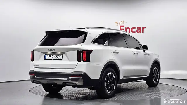 Main__Slider__Photo:Sorento Kia 2023.11-1