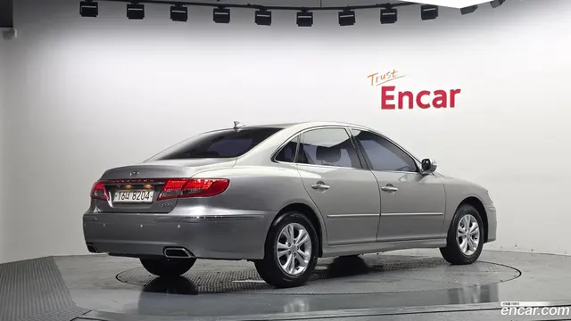 Main__Slider__Photo:Grandeur Hyundai 2010.5-1