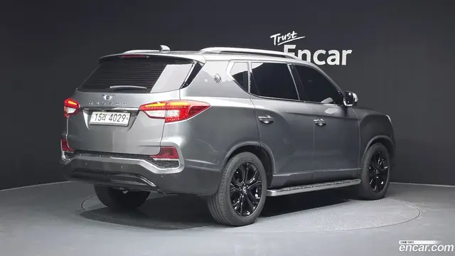Main__Slider__Photo:Rexton KG Mobility 2018.10-1