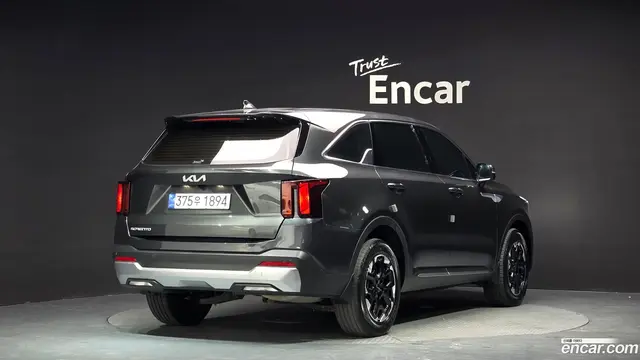 Main__Slider__Photo:Sorento Kia 2023.7-1