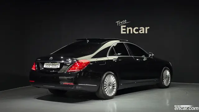 Main__Slider__Photo:S-Class Mercedes-Benz 2016.5-1