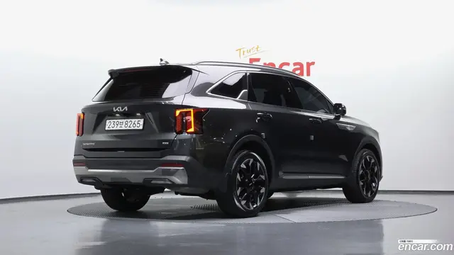 Main__Slider__Photo:Sorento Kia 2023.11-1