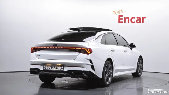Main__Slider__Photo:K5 Kia 2020.6-1