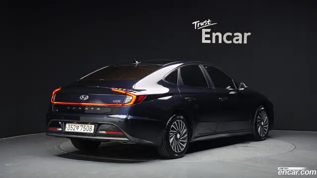 Main__Slider__Photo:Sonata Hyundai 2020.2-1