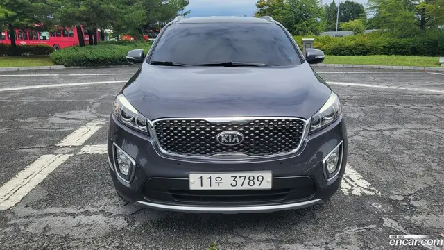 Main__Slider__Photo:Sorento Kia 2015.6-1