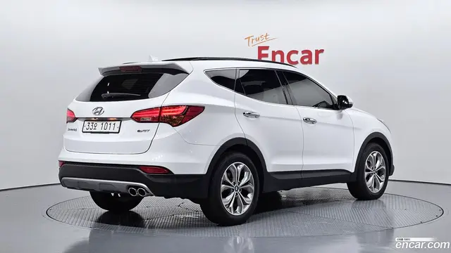 Main__Slider__Photo:Santafe Hyundai 2015.1-1