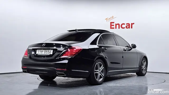 Main__Slider__Photo:S-Class Mercedes-Benz 2015.8-1