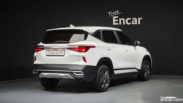 Main__Slider__Photo:Seltos Kia 2021.9-1
