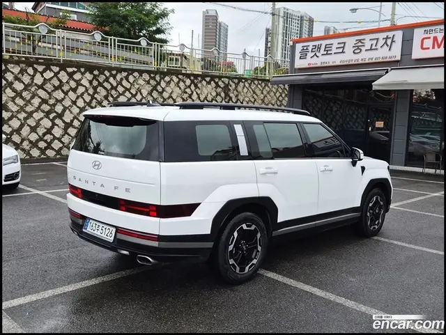 Main__Slider__Photo:Santafe Hyundai 2024.5-1