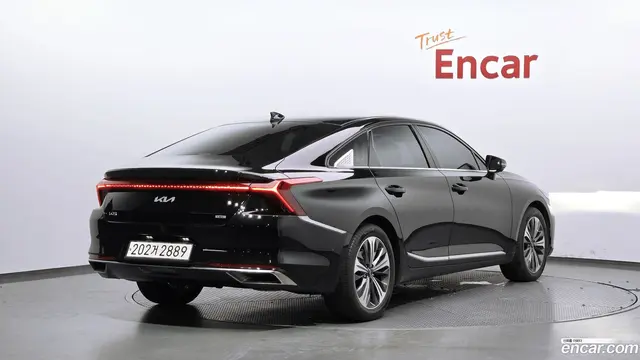 Main__Slider__Photo:K8 Kia 2022.2-1