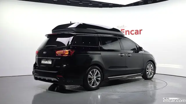 Main__Slider__Photo:Canival Kia 2020.2-1