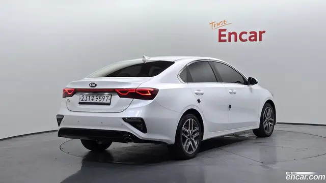 Main__Slider__Photo:K3 Kia 2019.3-1