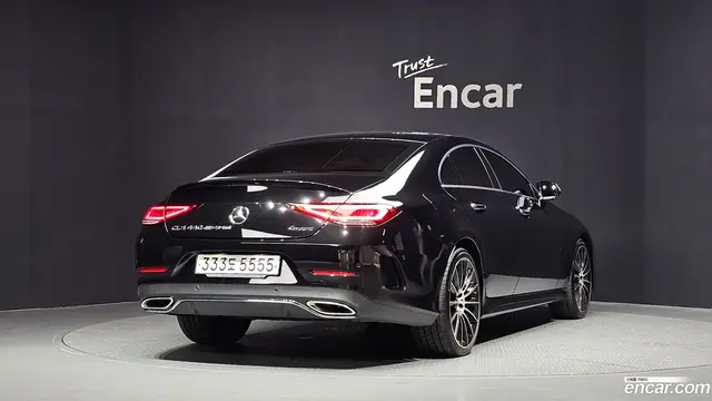 Main__Slider__Photo:CLS-Class Mercedes-Benz 2021.4-1