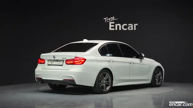 Main__Slider__Photo:3-Series BMW 2018.3-1