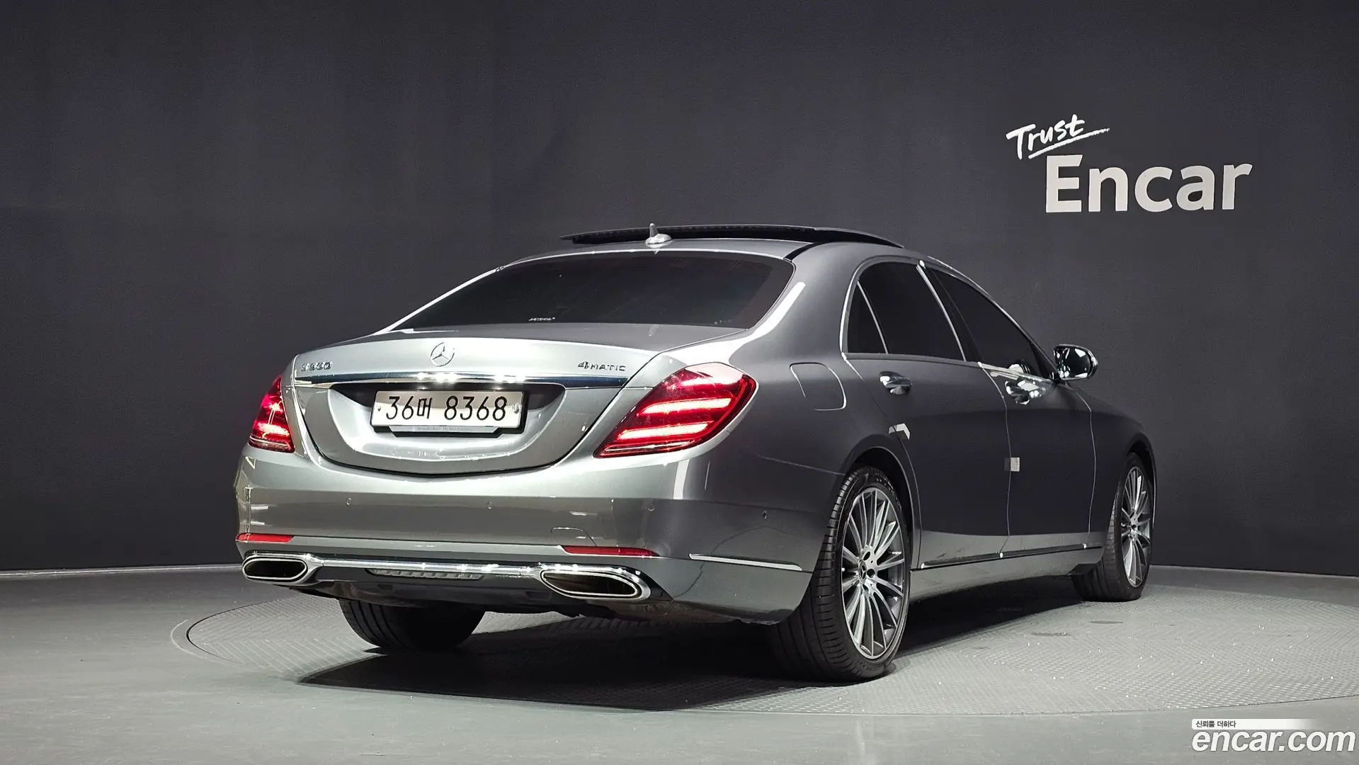 Main__Slider__Photo:S-Class Mercedes-Benz 2018.3-1