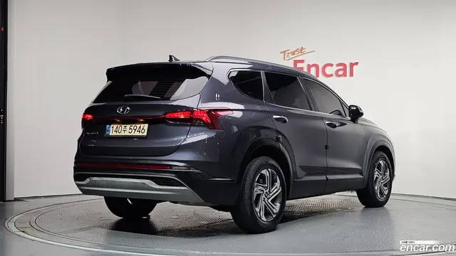 Main__Slider__Photo:Santafe Hyundai 2021.5-1