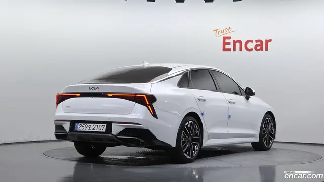 Main__Slider__Photo:K5 Kia 2023.10-1
