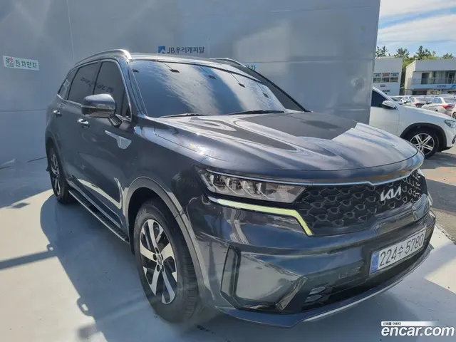 Main__Slider__Photo:Sorento Kia 2023.5-1