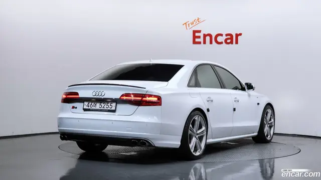 Main__Slider__Photo:S8 Audi 2015.1-1