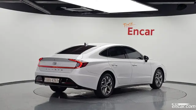 Main__Slider__Photo:Sonata Hyundai 2022.3-1