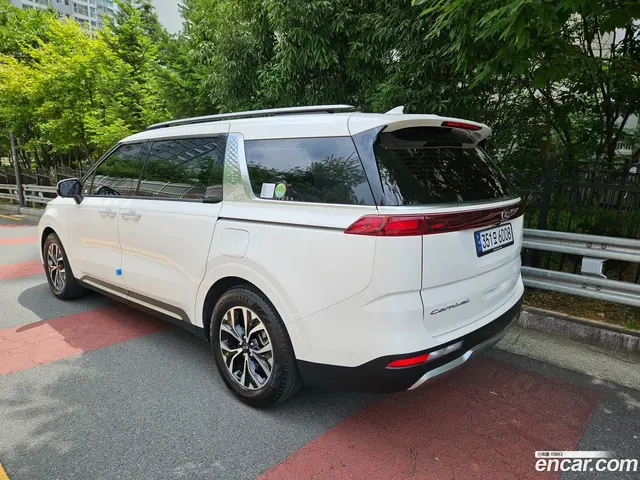 Main__Slider__Photo:Canival Kia 2021.6-1